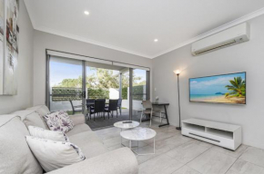 Airy 3-Bed Apartment in Mirrabooka